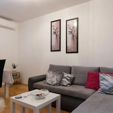 Andelina * سبليت